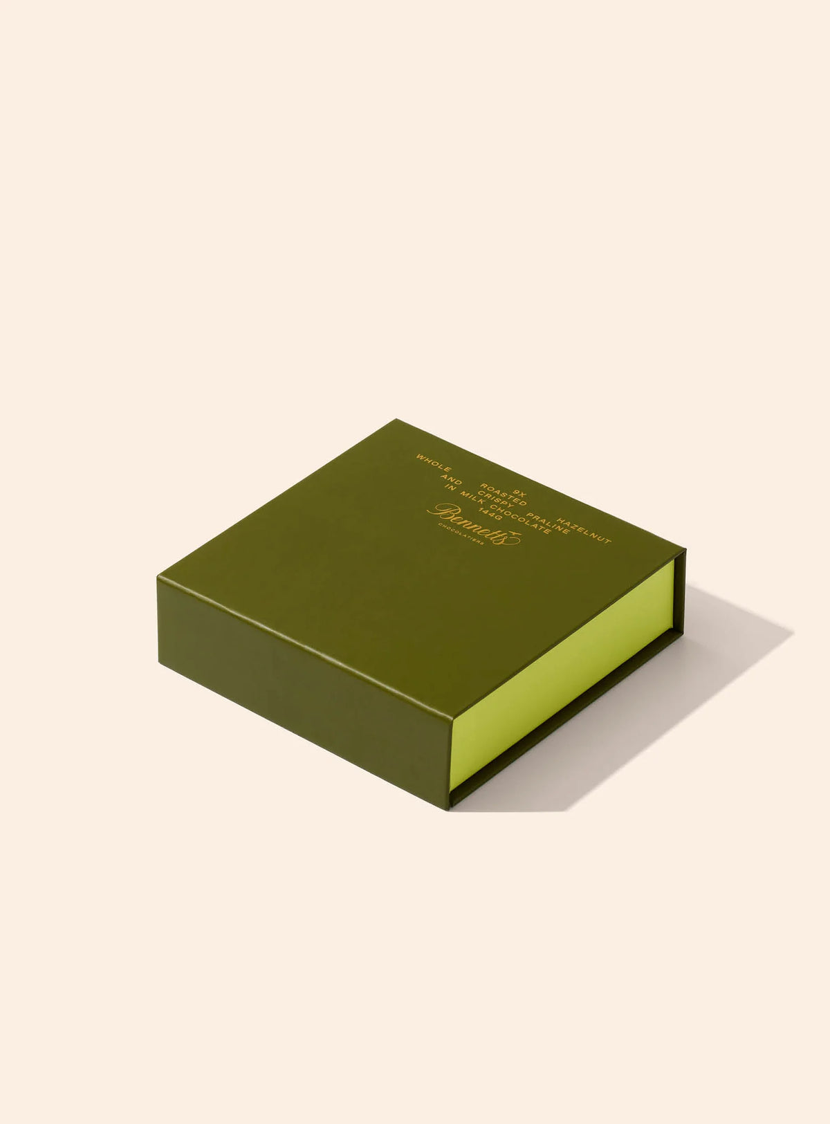 Bennetts of Mangawhai 9 Whole Roasted Hazelnut & Crispy Praline in Milk Chocolate